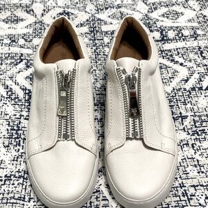 FRYE Lena zip low leather sneaker size 9.5